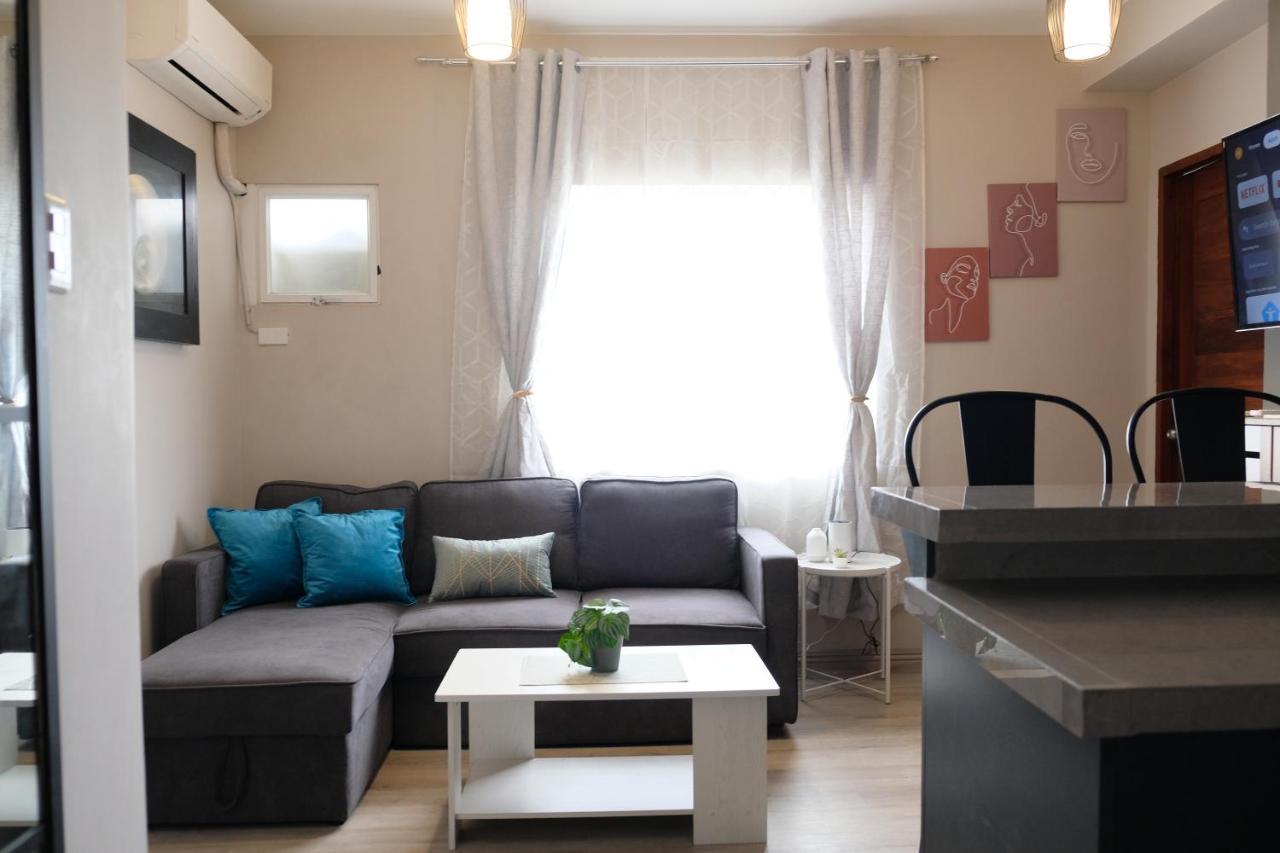 2-Bedroom Boutique City Condo - Newly Renovated! Cebu Екстер'єр фото