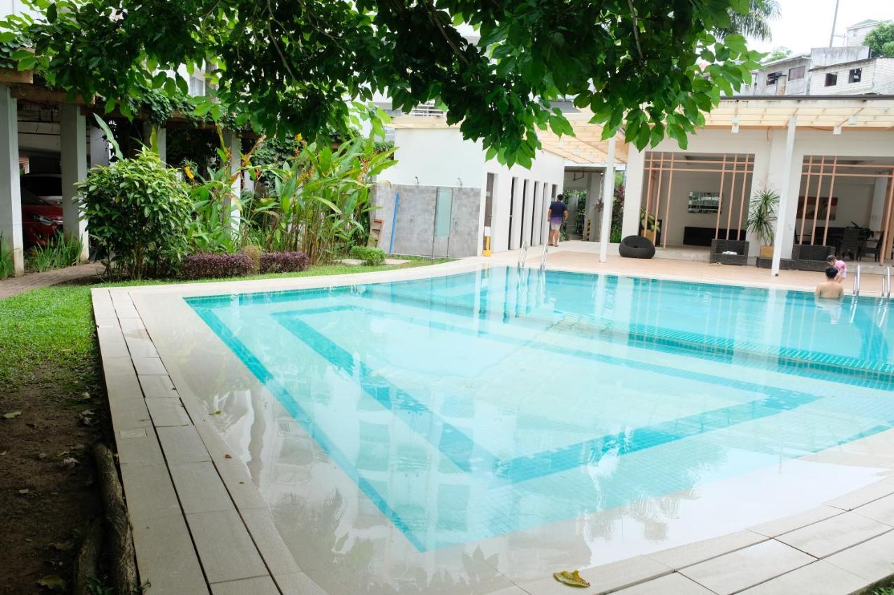 2-Bedroom Boutique City Condo - Newly Renovated! Cebu Екстер'єр фото