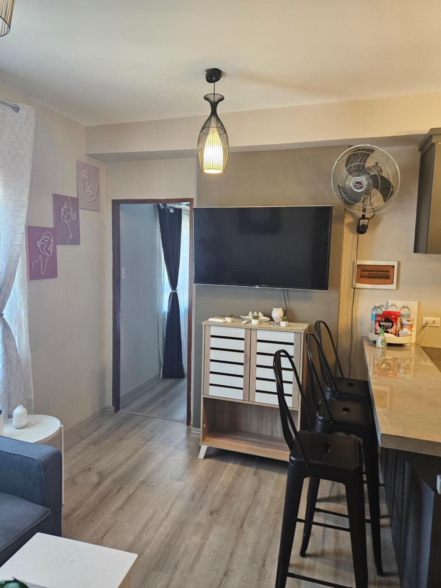 2-Bedroom Boutique City Condo - Newly Renovated! Cebu Екстер'єр фото