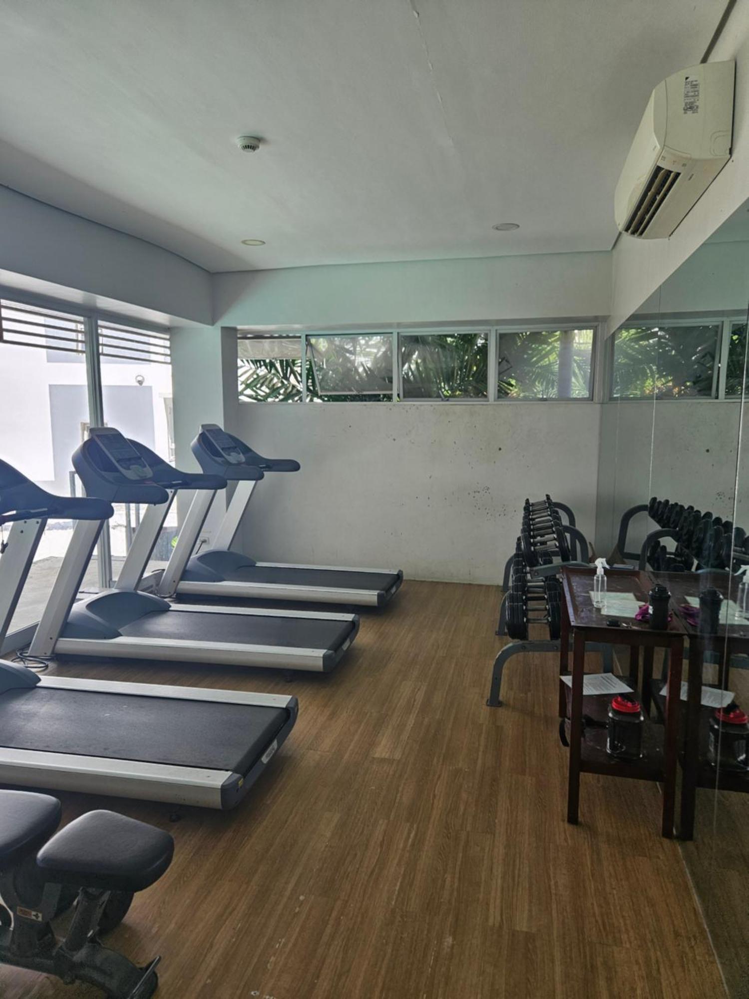 2-Bedroom Boutique City Condo - Newly Renovated! Cebu Екстер'єр фото